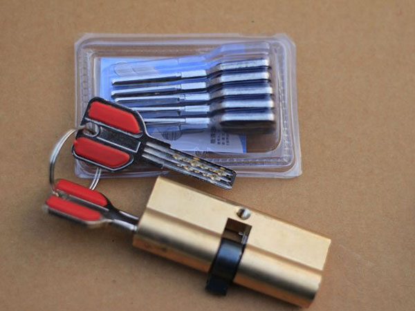 镇宁24小时上门开锁公司